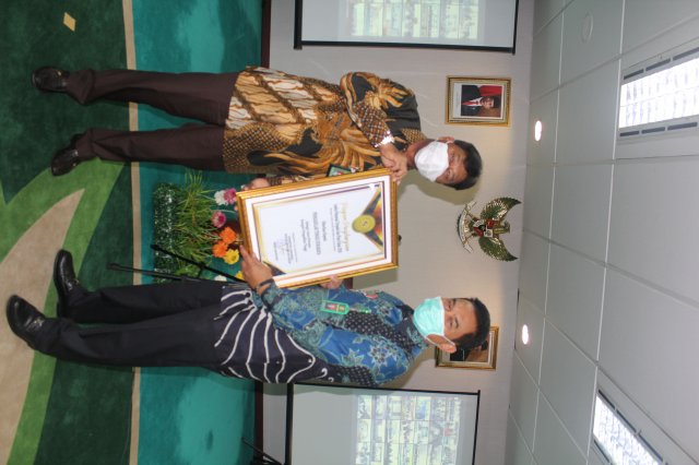 Penyerahan Sertifikat 08-08-2020